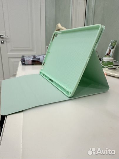 Чехол на iPad Air 2