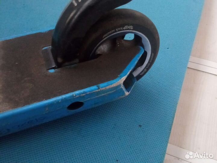 Трюковой самокат Декатлон