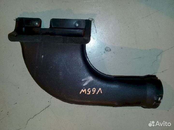 Воздухозаборник MR431309 Mitsubishi Pajero III V63