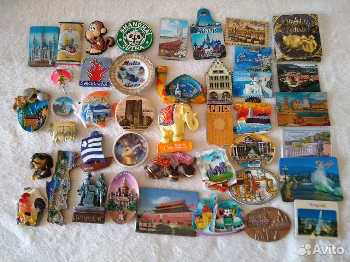 Магнитики из разных стран и городов