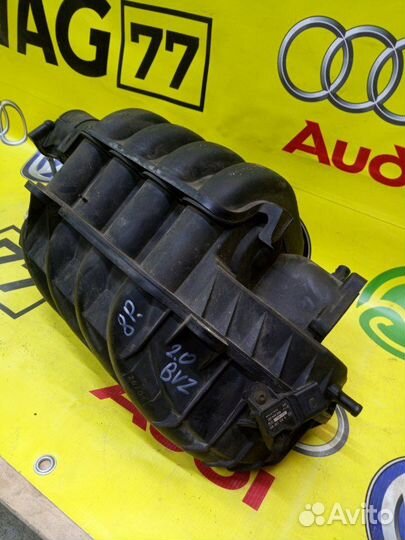 Коллектор впускной передний Audi A3 хетчбек 4 дв