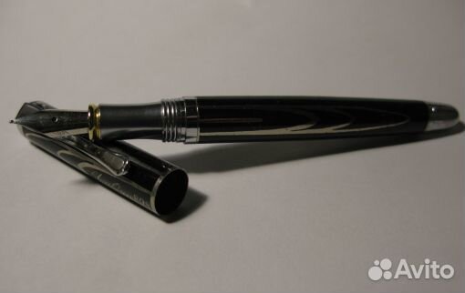 Коллекция перьевых ручек