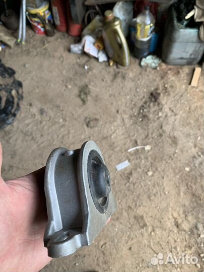 Подушки двигателя niva