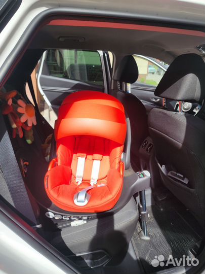 Автолюлька Cybex Cloud Zi-Size с базой