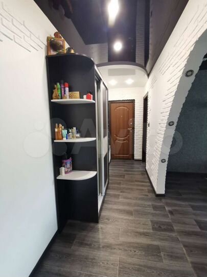 3-к. квартира, 64 м², 1/10 эт.