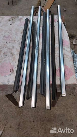 Молдинги стекла дверей бархотки Форд мондео 4