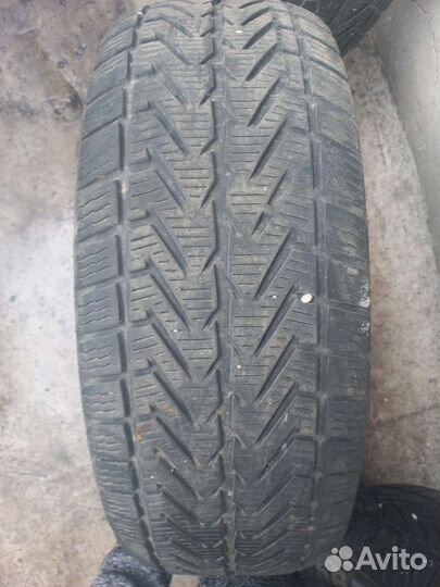 Vredestein Wintrac Xtreme 215/60 R16 99H