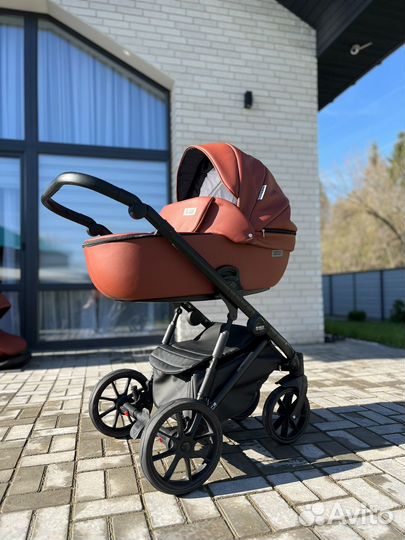 Коляска riko basic montana 2 в 1