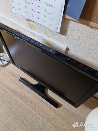 Монитор samsung