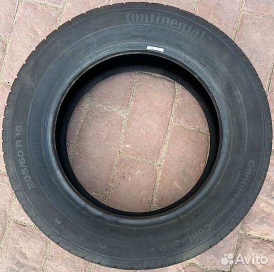 Continental ContiPremiumContact 2 205/60 R16 92H