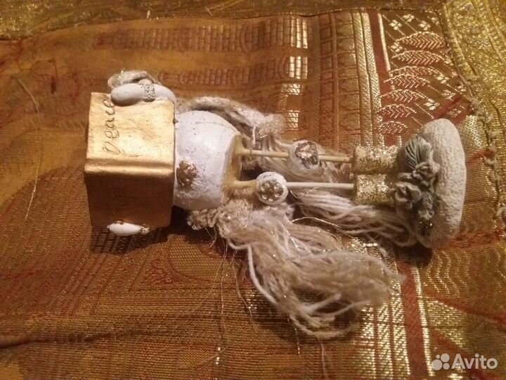 Новогодние эксклюзивные фигурки (олень, снеговик)