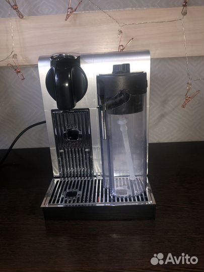 Delonghi Nespresso Lattissima Pro EN750.MB