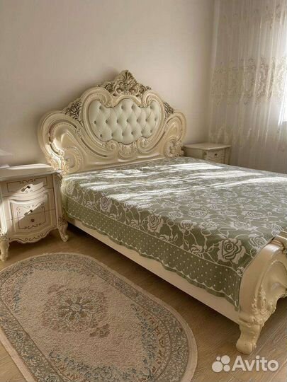 Спальный гарнитур бу