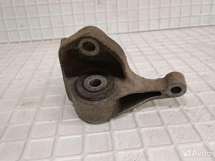 Кронштейн кпп ford focus 2 2005- 2019