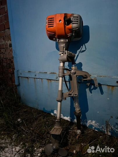 Надувная лодка с мотором