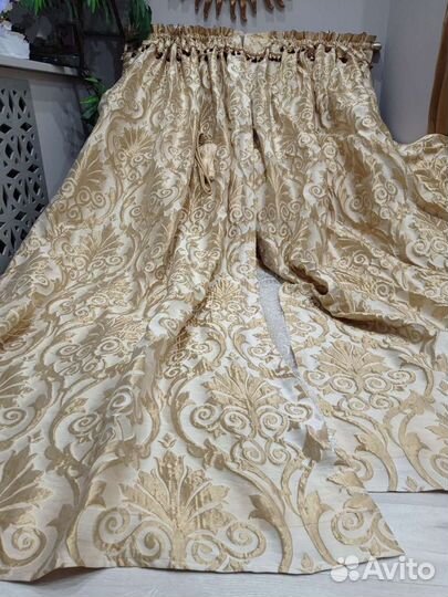 Шторы французский парчевый жаккард,бахрома