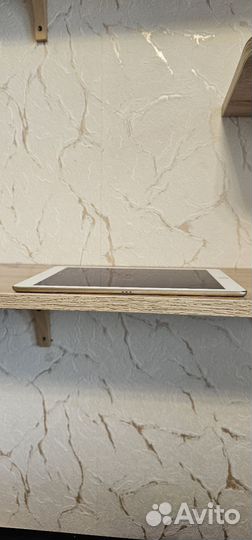 Планшет Apple iPad Pro, 9.7, 128Гб, под SIM карту