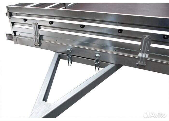 Легковой прицеп для дачи и мото мзса 817704.022