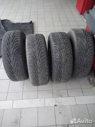 215/60 R16 Yokohama Ice Guard Stud iG55 Зима Штамп