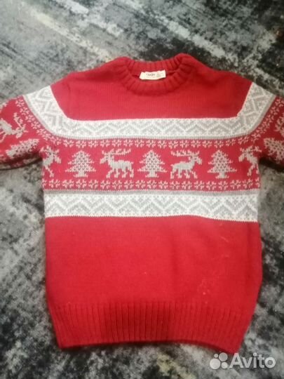 Свитер детский