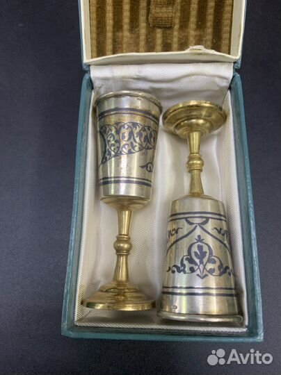 Рюмки серебро