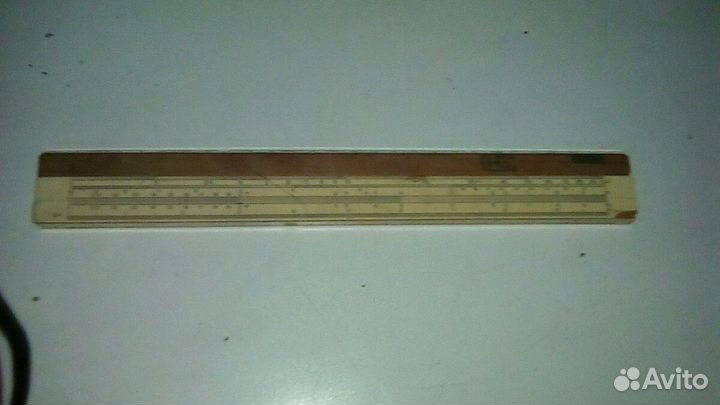 Логарифмическая линейка