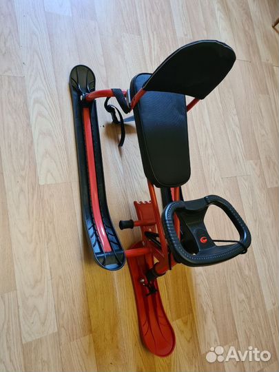 Детский снегокат со спинкой