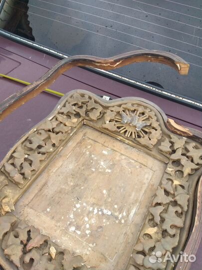 Старинный киот с лепниной под аналойную икону