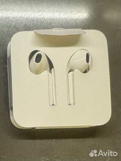 Наушники earpods
