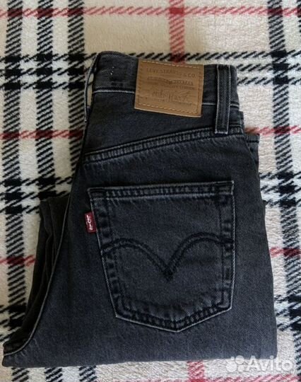 Джинсы levis