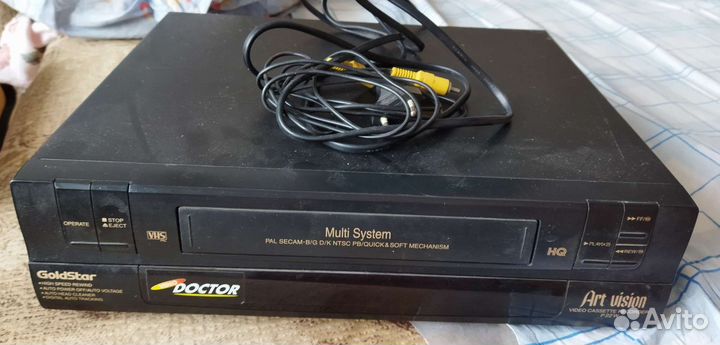 Видеомагнитофон