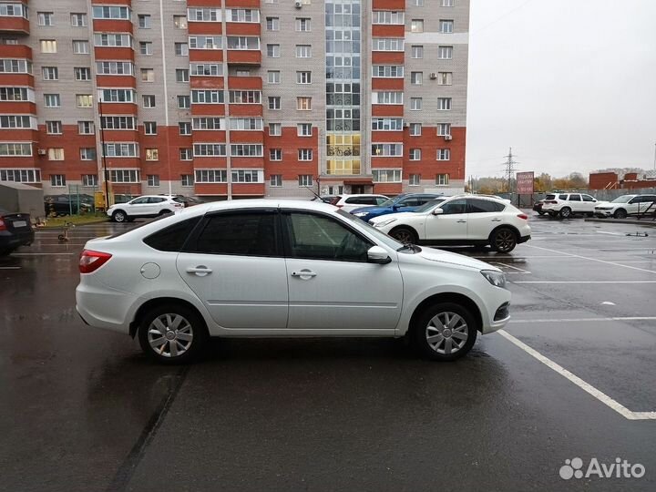 LADA Granta 1.6 МТ, 2023, 38 000 км