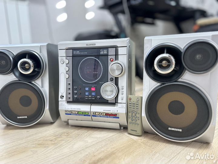 Музыкальный центр Samsung
