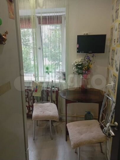 2-к. квартира, 44 м², 1/4 эт.