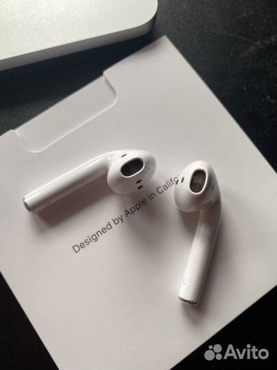 Airpods 2