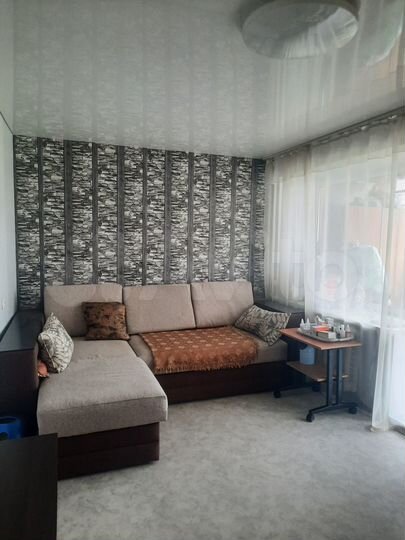 2-к. квартира, 50 м², 4/9 эт.