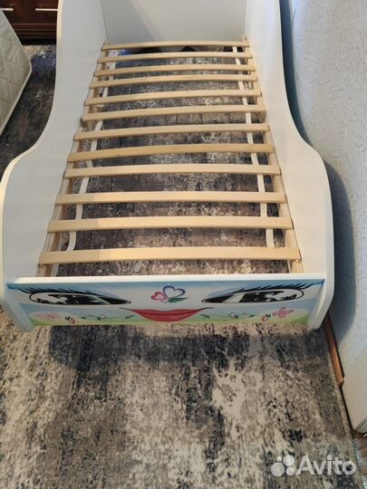 Кровать машина с матрасом