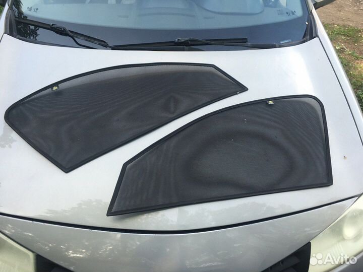 Шторка солнцезащитная audi a4 B8