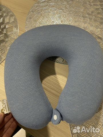 Подушка для путешествий