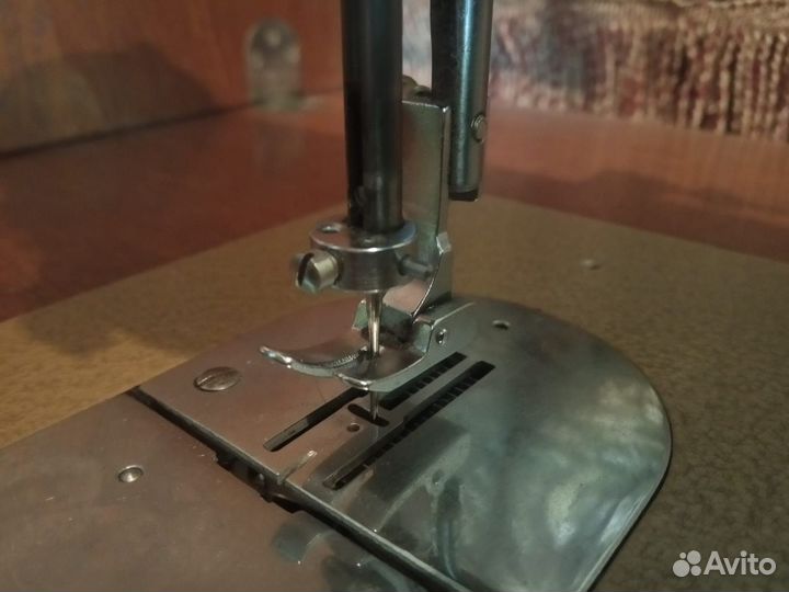 Швейная машина Kohler Zick-Zack/ Келер Зиг Заг