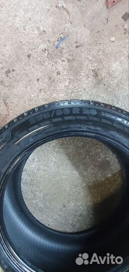 Nokian Tyres Hakkapeliitta 7 265/50 R20 111T