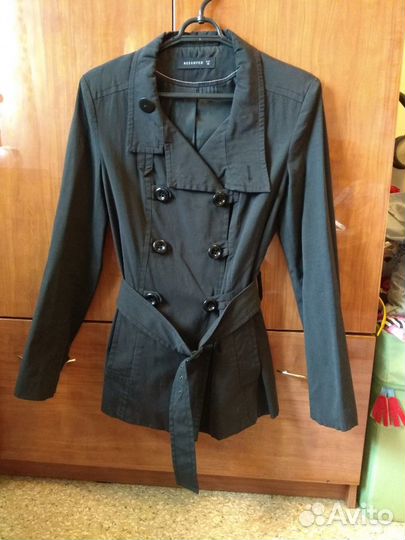 Тренч черного цвета