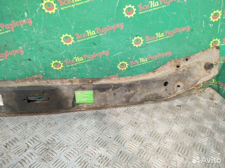 Рамка радиатора Mercedes-Benz Vito W638 2.0 diesel