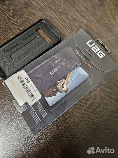 Чехол UAG Pathfinder на Samsung galaxy s10