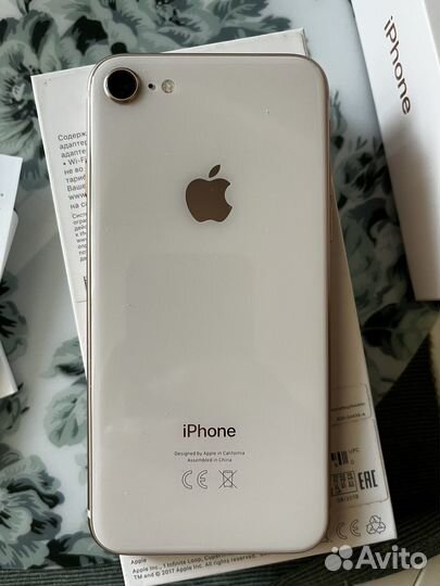 iPhone 8 64gb