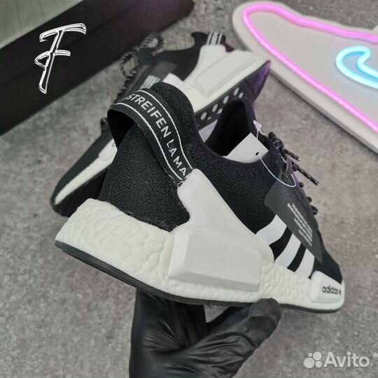 Кроссовки Adidas NMD Runner V2 Black