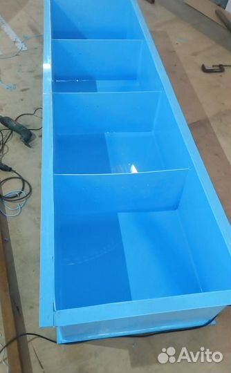 Емкость для рыбы и раков