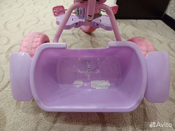 Трехколесный велосипед с ручкой для девочки