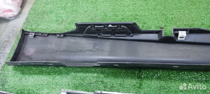 Порог левый е87