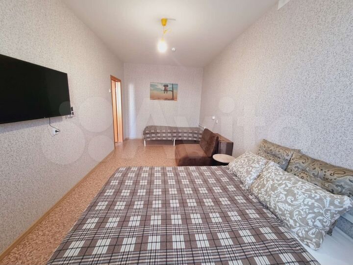 1-к. квартира, 40 м², 2/10 эт.
